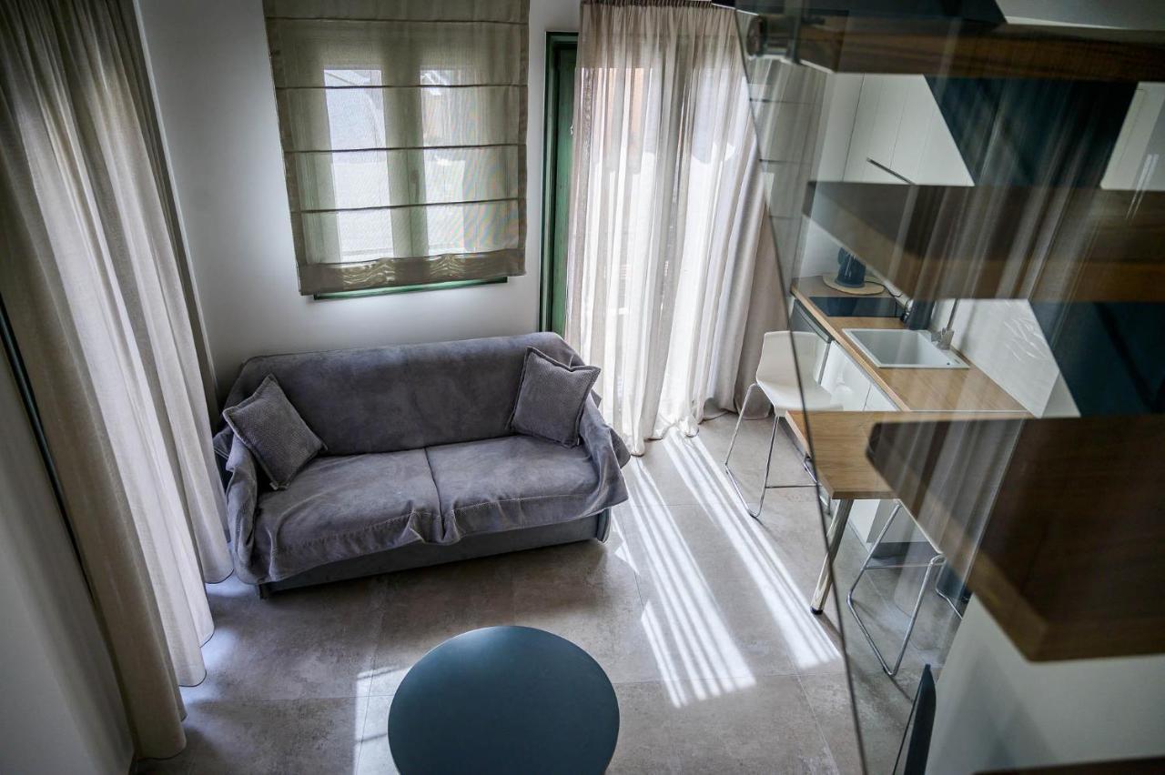 Luxury Suites By Panagiota เปรเวซา ภายนอก รูปภาพ